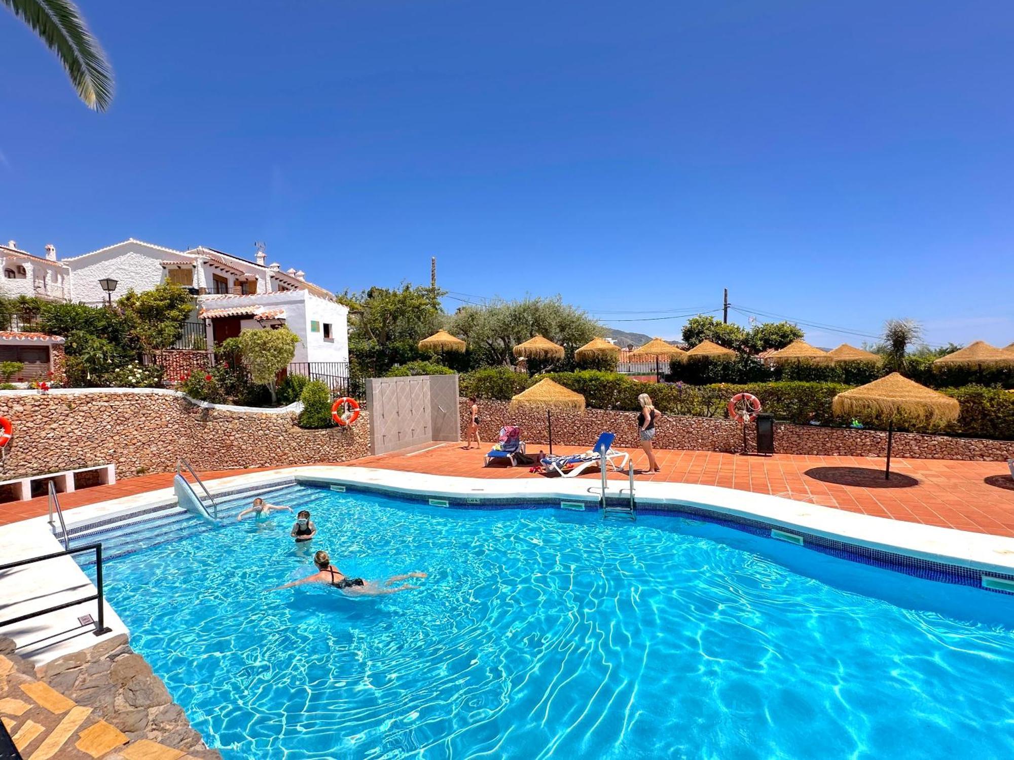 Los Naranjos 25A Private Pool Capistrano Village Nerja Exterior photo